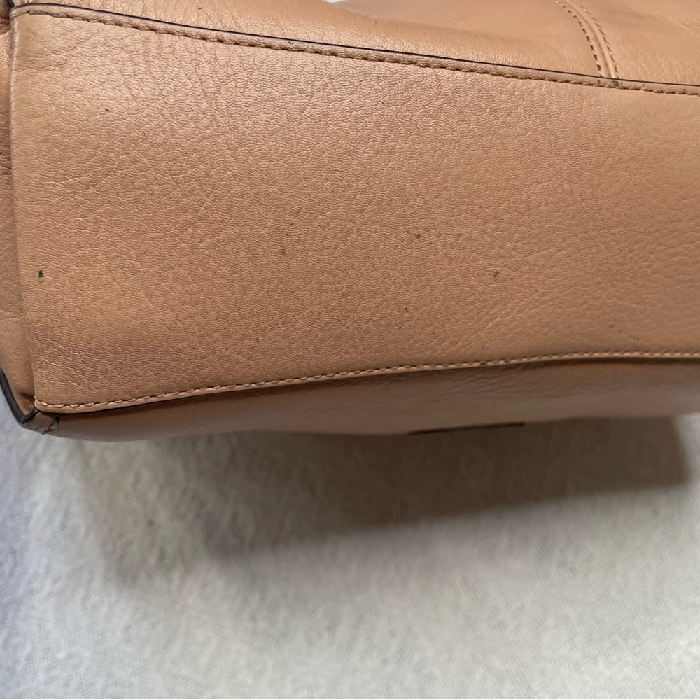 Coach‎  Leather Dufflette Shoulder Bag~ Soft Tan - Picture 14 of 14